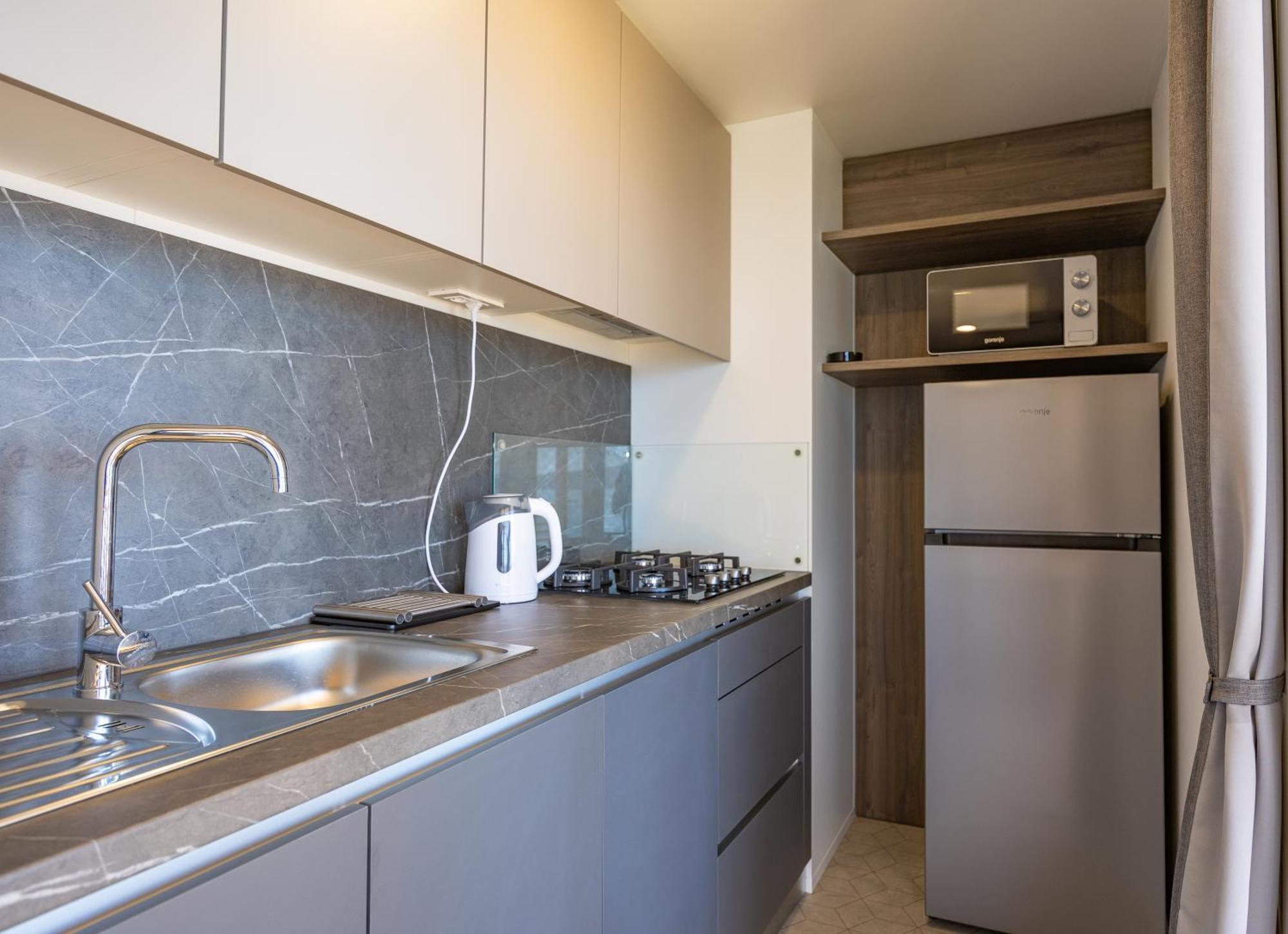 Camp Dole Zivogosce - Mobile Home And Glamping Tent ห้อง รูปภาพ